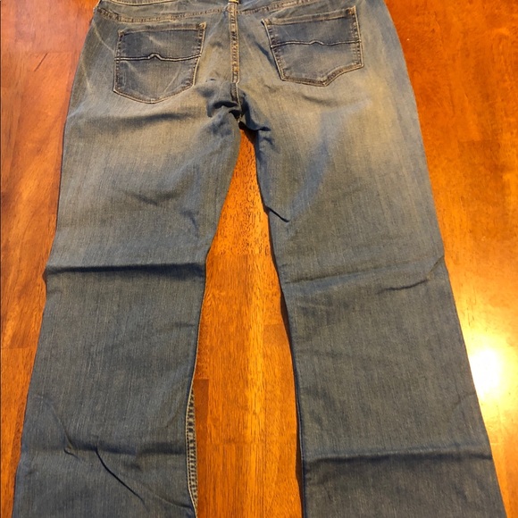 Arizona Jeans - Picture 4 of 6